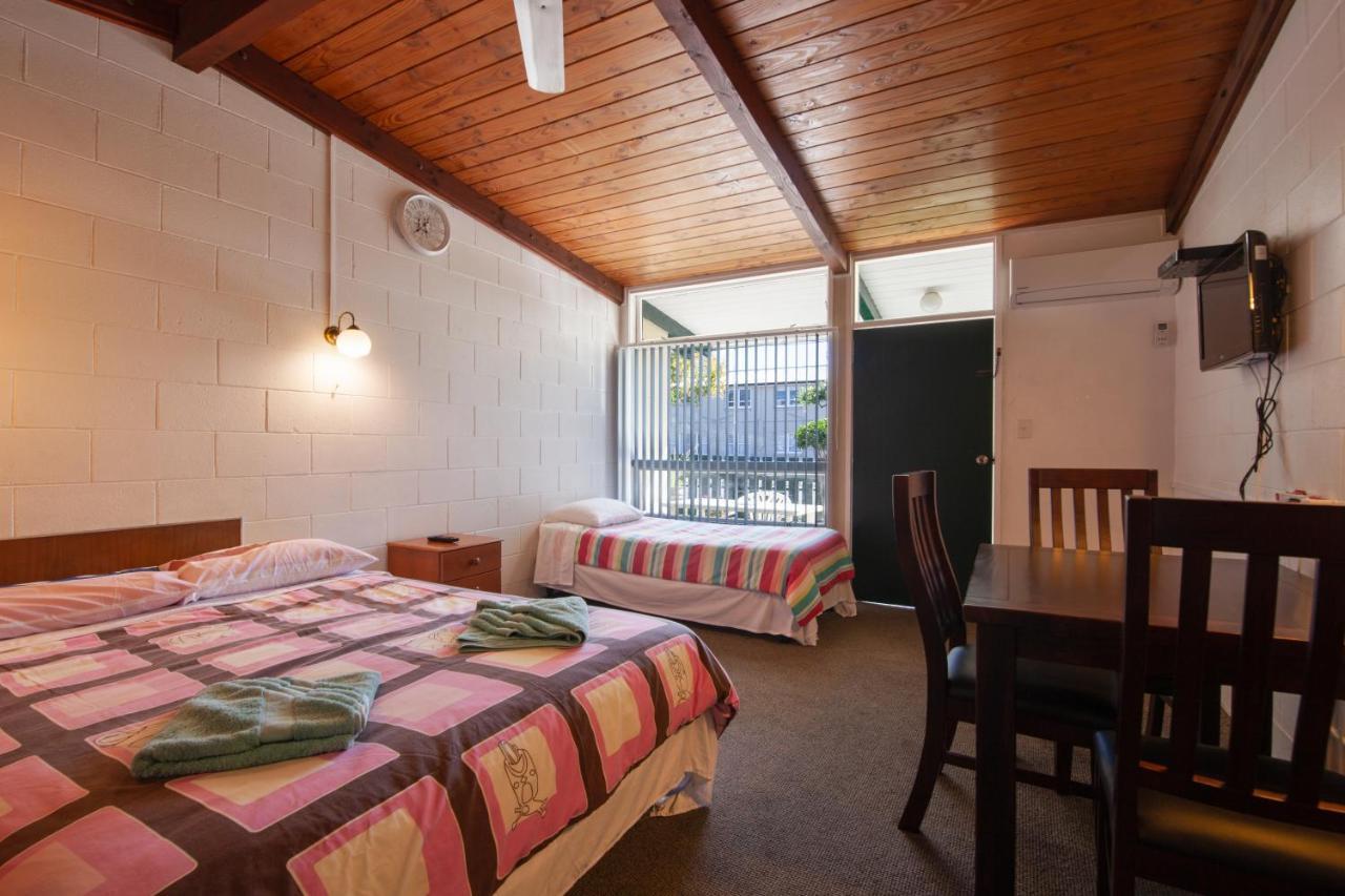 Aaryn Court Motel Distretto di Distretto di Rotorua Esterno foto